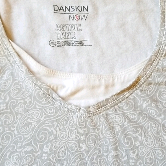 Danskin Now active tank - Picture 2 of 2